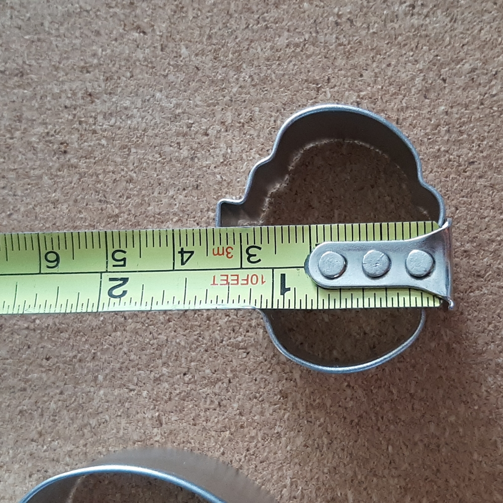Pumpkin Cookie Cutter Set - Picture 4 of 4